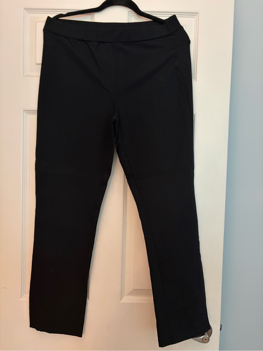 Sussan Black Straight-Leg Pull-On Trousers